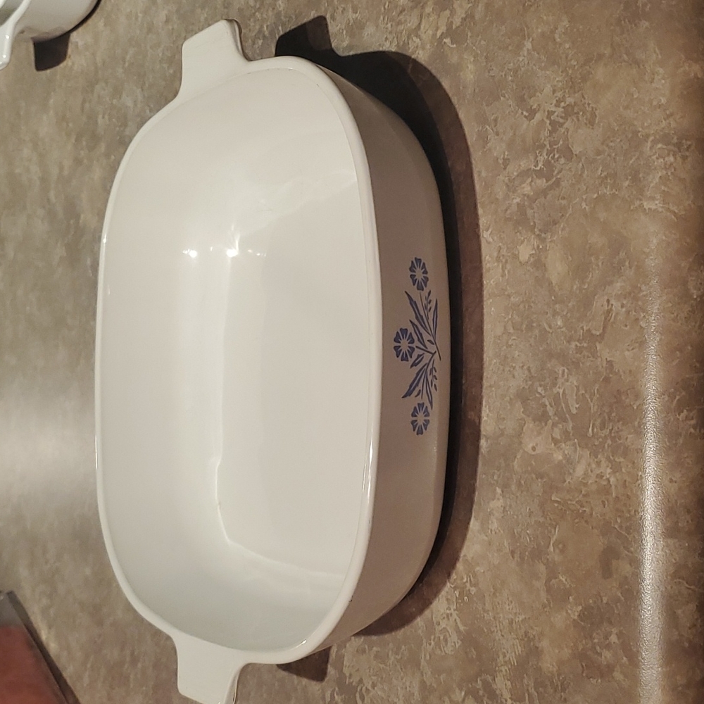 Corningware 10 inch baking dish